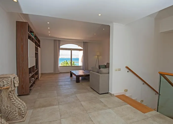 Soma Bay Seafront Luxury Apartment