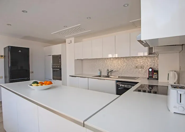 Apartment Soma Bay Seafront Luxury